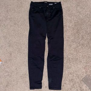 Black skinny jeans